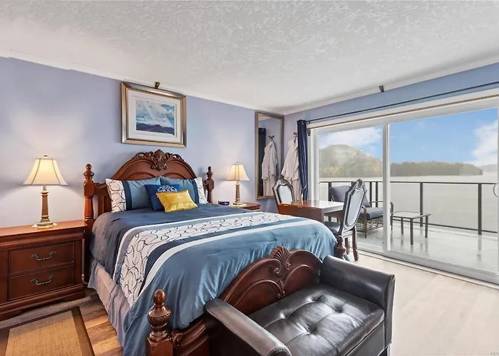 The Oceanfront Inn On Stephens Bay